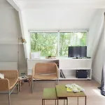 Moderne A-Frame Midden In Het Bos, Luxe Vakantiehuis Durbuy בקתה *